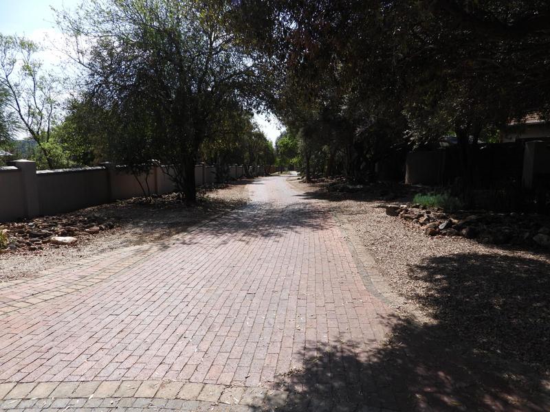 4 Bedroom Property for Sale in Cornwall Hill Gauteng