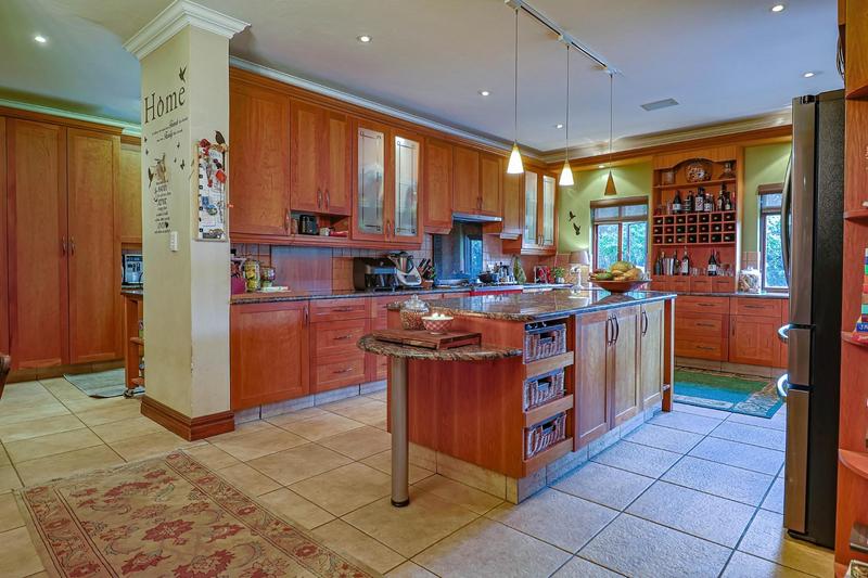 4 Bedroom Property for Sale in Cornwall Hill Gauteng