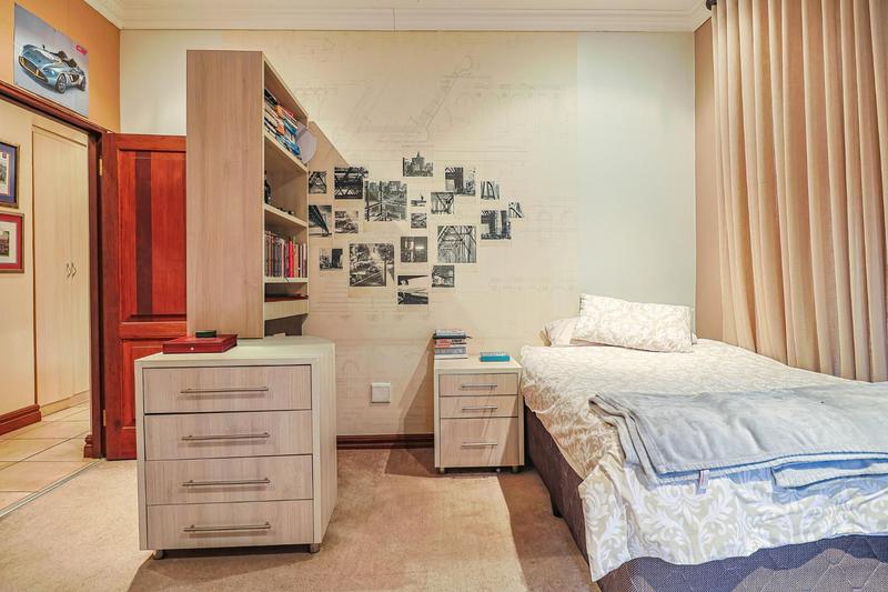 4 Bedroom Property for Sale in Cornwall Hill Gauteng