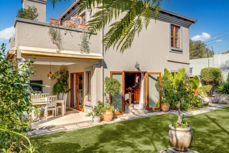 To Let 3 Bedroom Property for Rent in Bryanston Gauteng