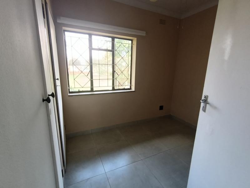 To Let 3 Bedroom Property for Rent in Strubenvale Gauteng