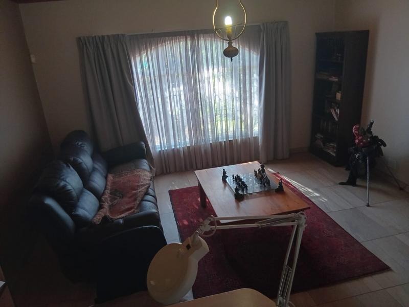 4 Bedroom Property for Sale in Eldoraigne Gauteng