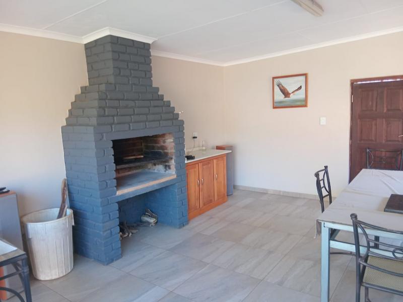 4 Bedroom Property for Sale in Eldoraigne Gauteng