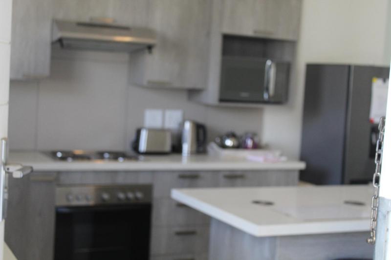2 Bedroom Property for Sale in Erand Gardens Gauteng