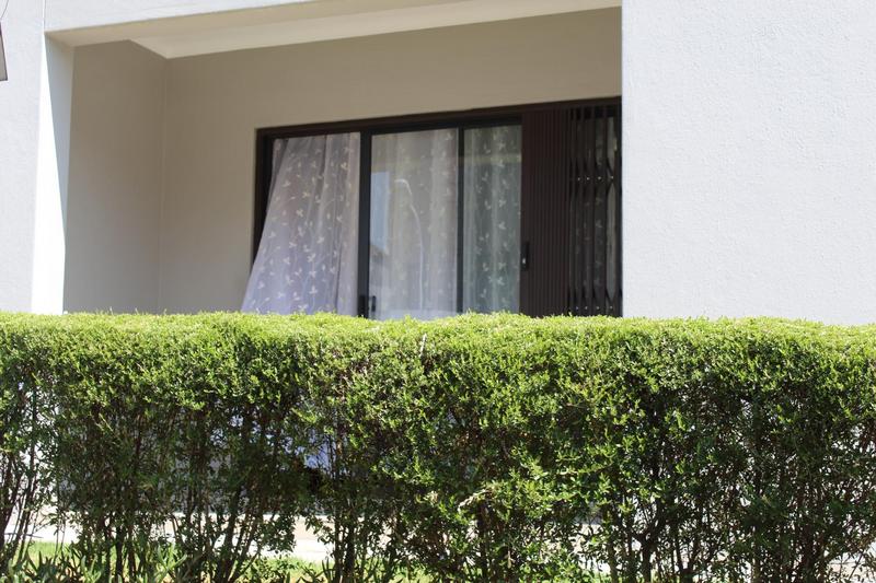 2 Bedroom Property for Sale in Erand Gardens Gauteng