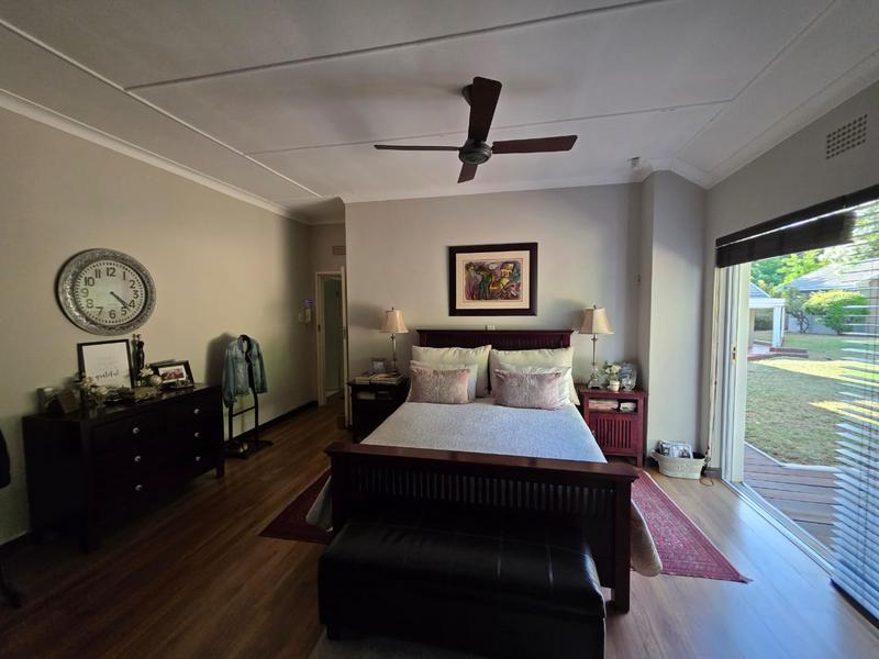 5 Bedroom Property for Sale in Greenhills Gauteng