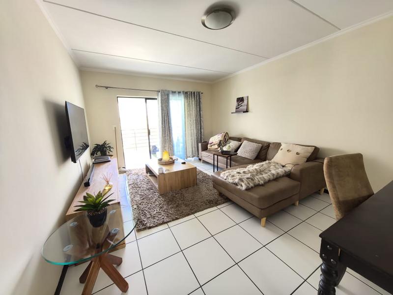 2 Bedroom Property for Sale in Greenstone Hill Gauteng