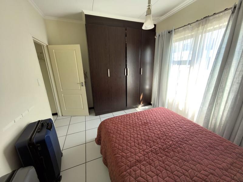 2 Bedroom Property for Sale in Greenstone Hill Gauteng