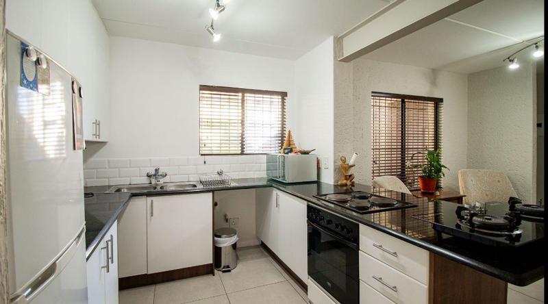 2 Bedroom Property for Sale in Bedfordview Gauteng