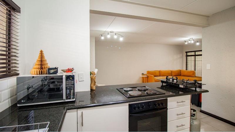 2 Bedroom Property for Sale in Bedfordview Gauteng