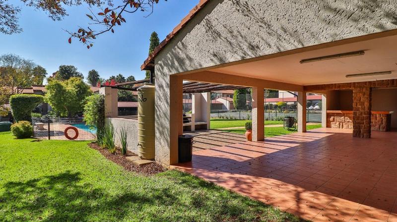 2 Bedroom Property for Sale in Bedfordview Gauteng
