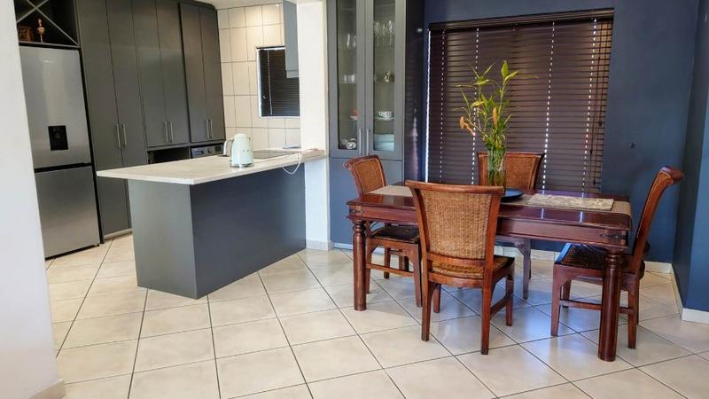 2 Bedroom Property for Sale in Bedfordview Gauteng