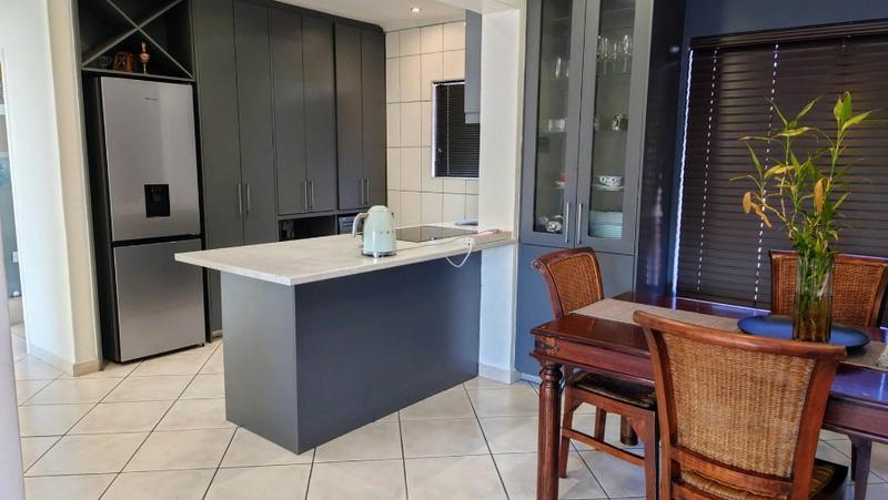 2 Bedroom Property for Sale in Bedfordview Gauteng