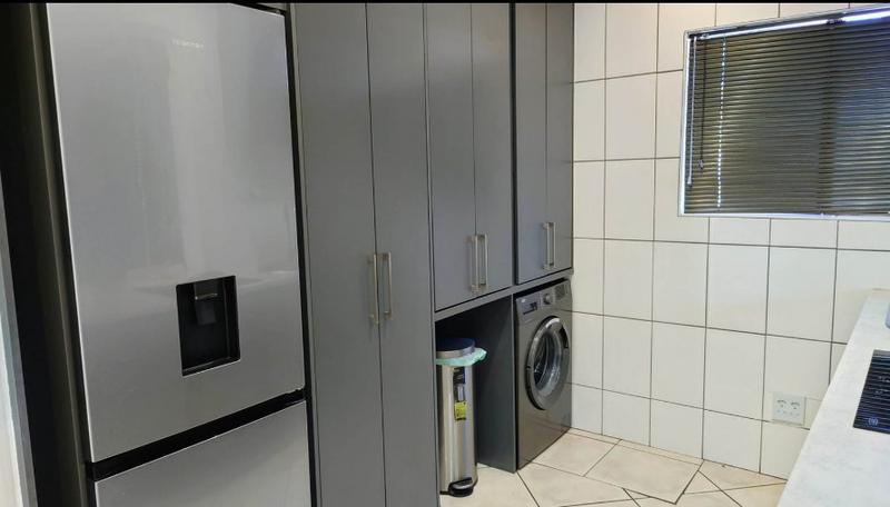 2 Bedroom Property for Sale in Bedfordview Gauteng