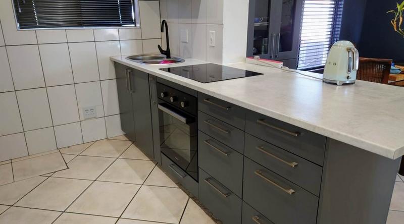 2 Bedroom Property for Sale in Bedfordview Gauteng