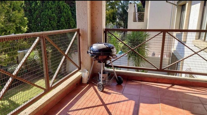 2 Bedroom Property for Sale in Bedfordview Gauteng
