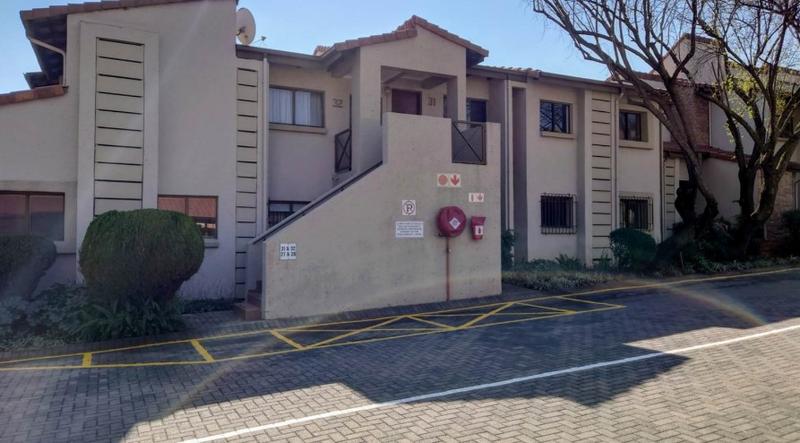 2 Bedroom Property for Sale in Bedfordview Gauteng