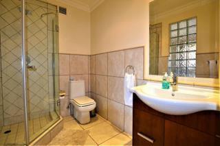 2 Bedroom Property for Sale in Bedfordview Gauteng