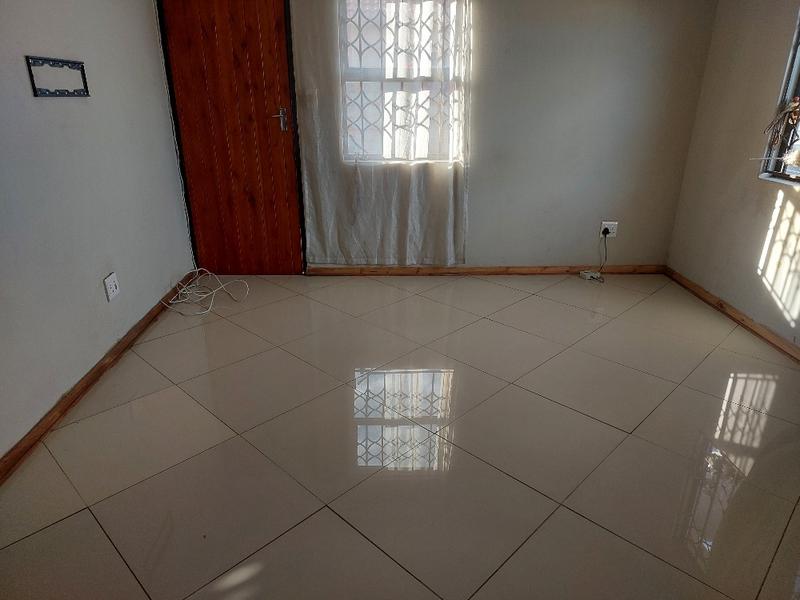 To Let 3 Bedroom Property for Rent in Windmill Park Gauteng
