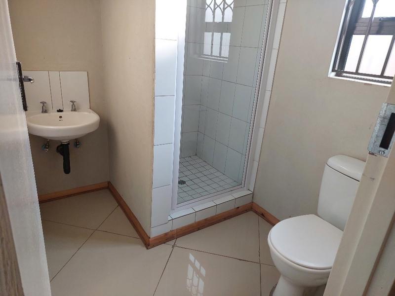 To Let 3 Bedroom Property for Rent in Windmill Park Gauteng