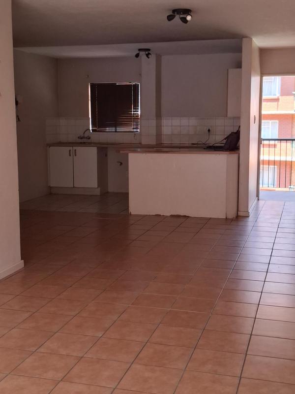 To Let 2 Bedroom Property for Rent in Die Hoewes Gauteng