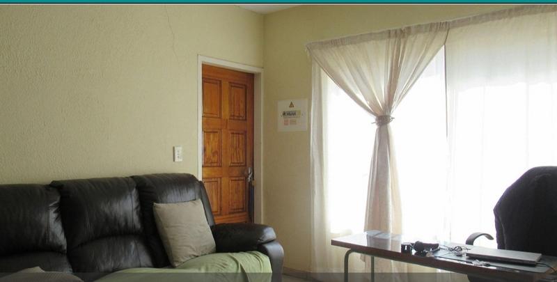 2 Bedroom Property for Sale in Meredale Gauteng