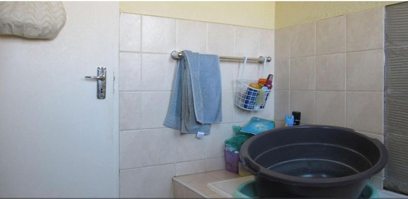 2 Bedroom Property for Sale in Meredale Gauteng