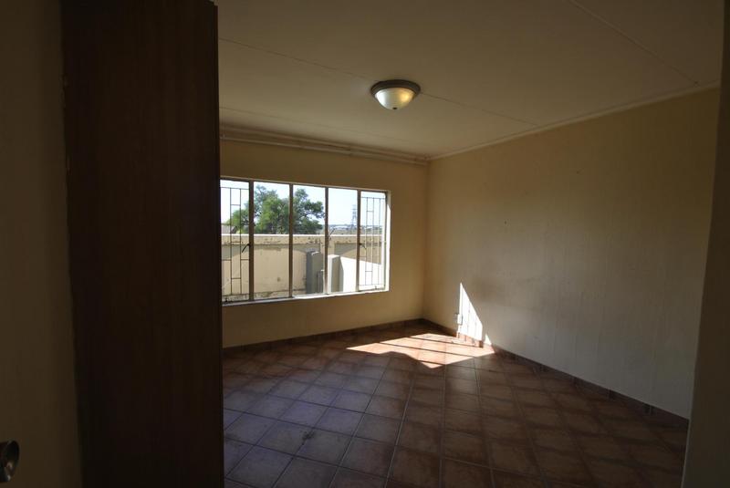 2 Bedroom Property for Sale in Dalpark Gauteng