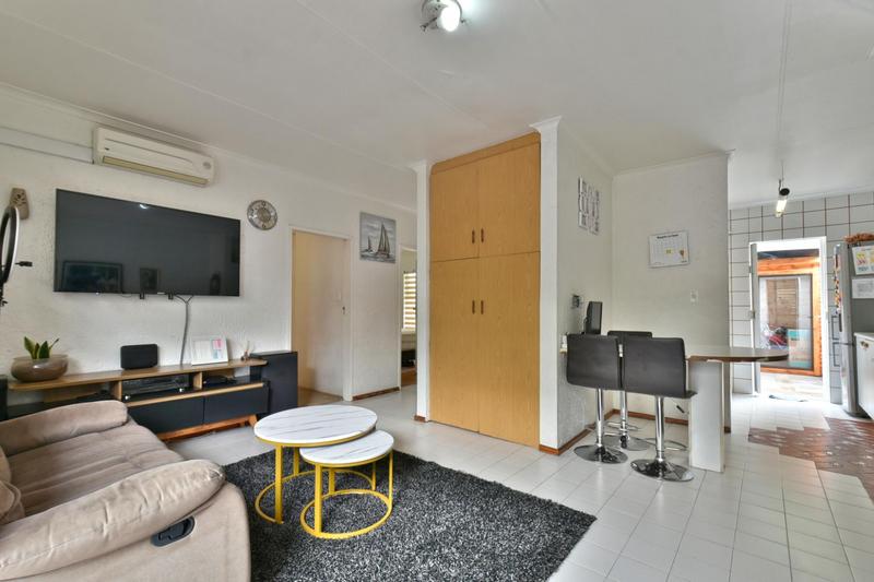 2 Bedroom Property for Sale in Kibler Park Gauteng
