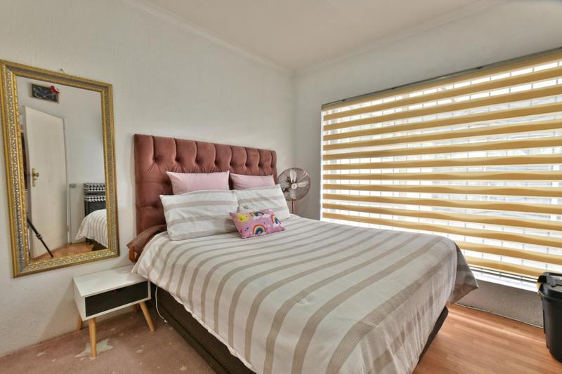 2 Bedroom Property for Sale in Kibler Park Gauteng