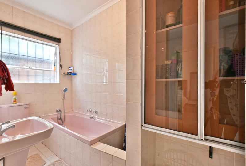 2 Bedroom Property for Sale in Kibler Park Gauteng