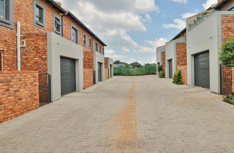 0 Bedroom Property for Sale in Denneoord Gauteng