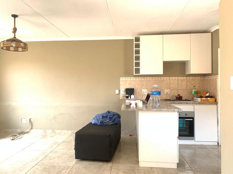 2 Bedroom Property for Sale in Halfway Gardens Gauteng