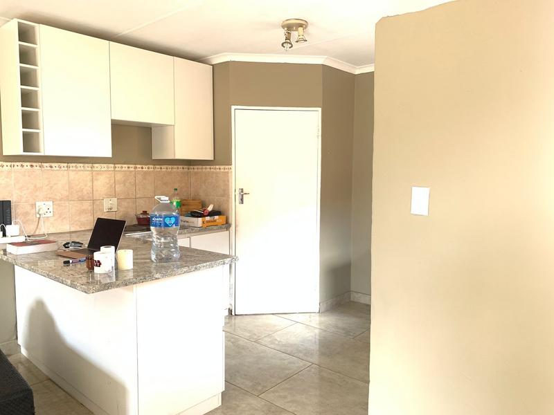 2 Bedroom Property for Sale in Halfway Gardens Gauteng
