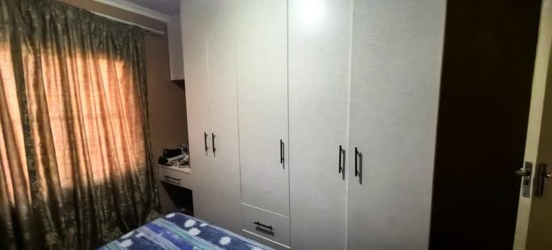 4 Bedroom Property for Sale in Olievenhoutbosch Gauteng