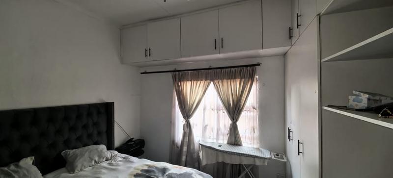 4 Bedroom Property for Sale in Olievenhoutbosch Gauteng