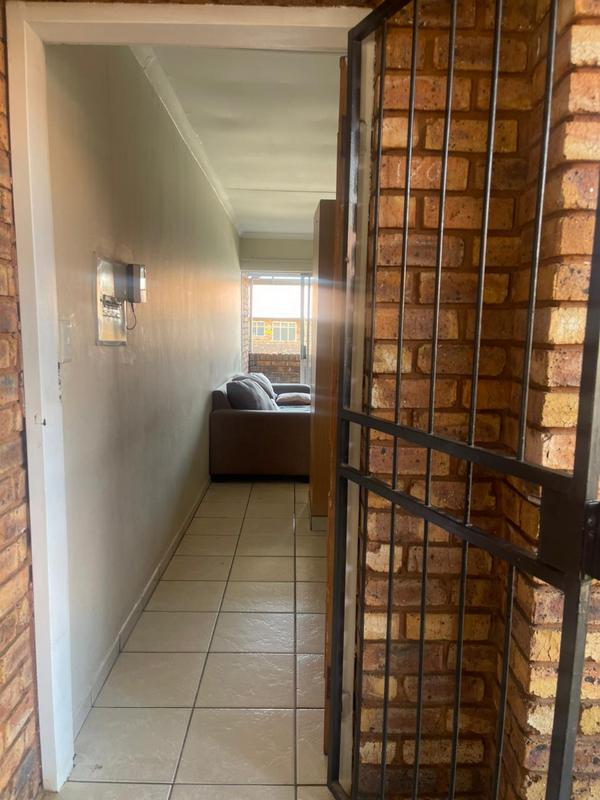 2 Bedroom Property for Sale in Clarina Gauteng