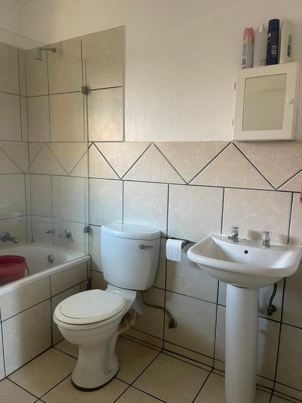 2 Bedroom Property for Sale in Clarina Gauteng