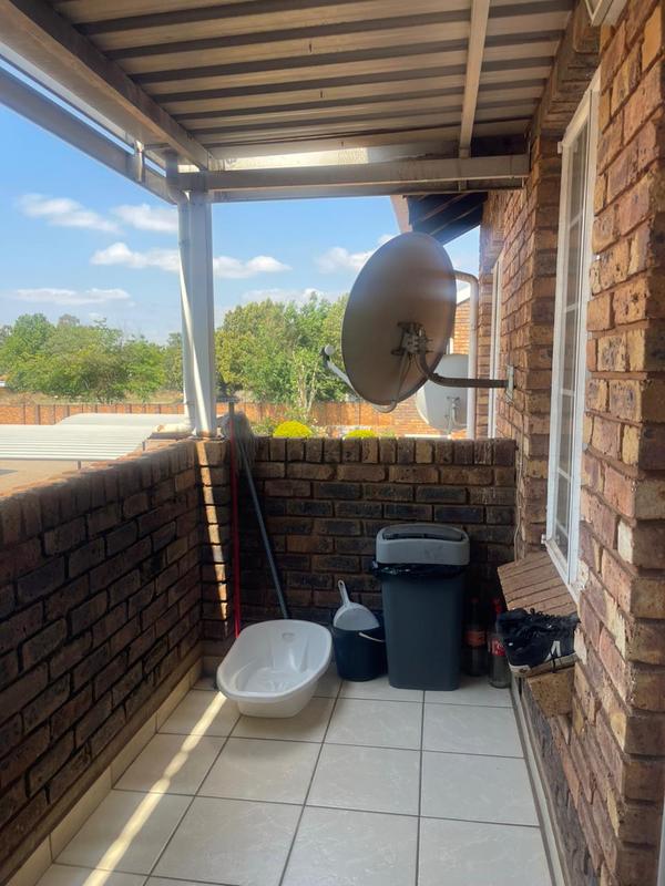 2 Bedroom Property for Sale in Clarina Gauteng