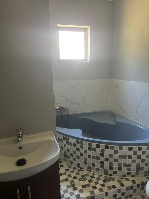 6 Bedroom Property for Sale in Montana Gauteng