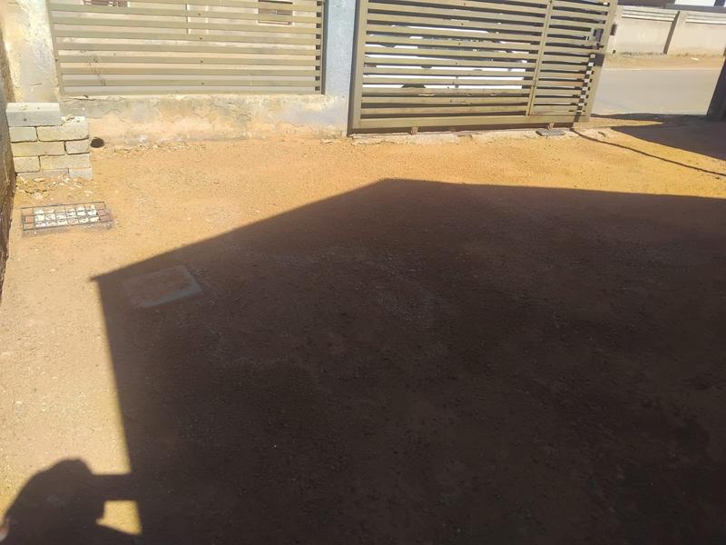 2 Bedroom Property for Sale in Soshanguve VV Gauteng