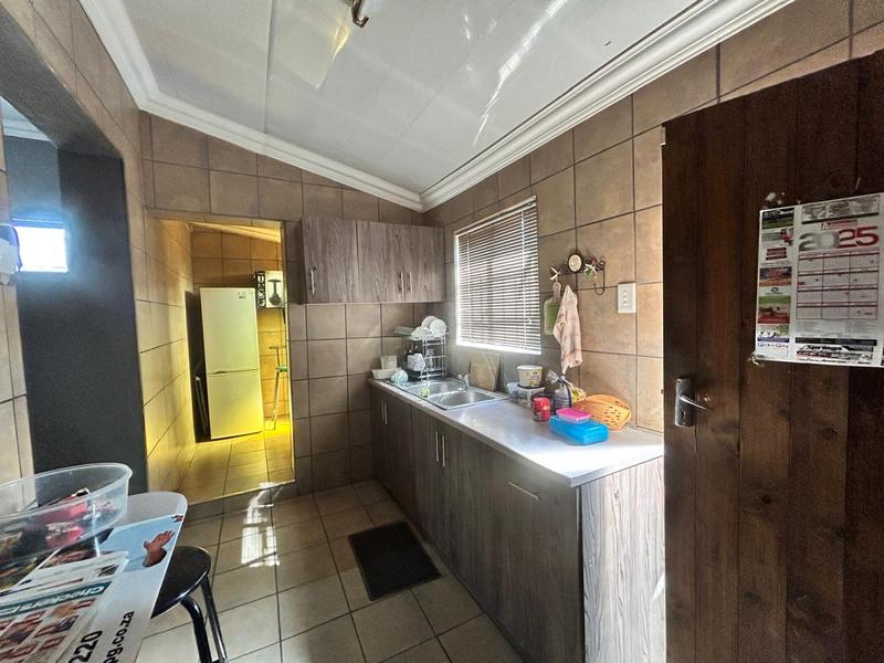 6 Bedroom Property for Sale in Springs Gauteng