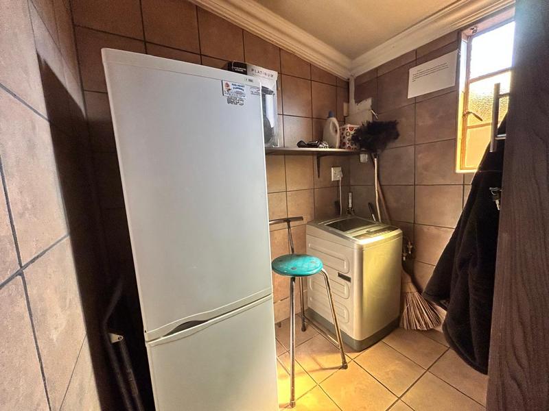 6 Bedroom Property for Sale in Springs Gauteng