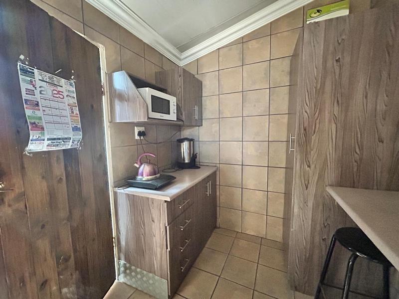 6 Bedroom Property for Sale in Springs Gauteng