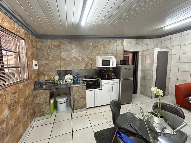 6 Bedroom Property for Sale in Springs Gauteng