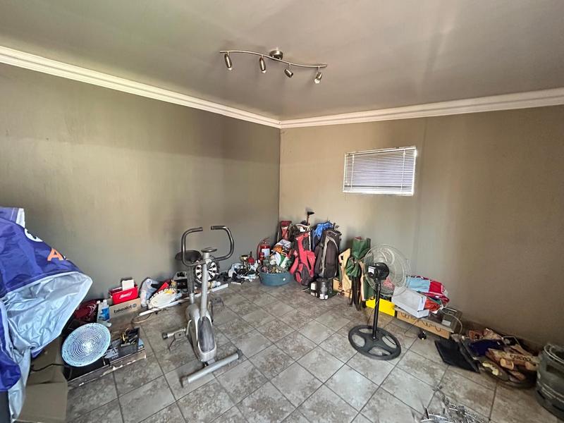 6 Bedroom Property for Sale in Springs Gauteng