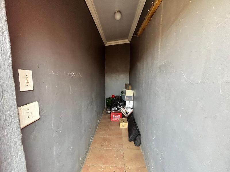 6 Bedroom Property for Sale in Springs Gauteng
