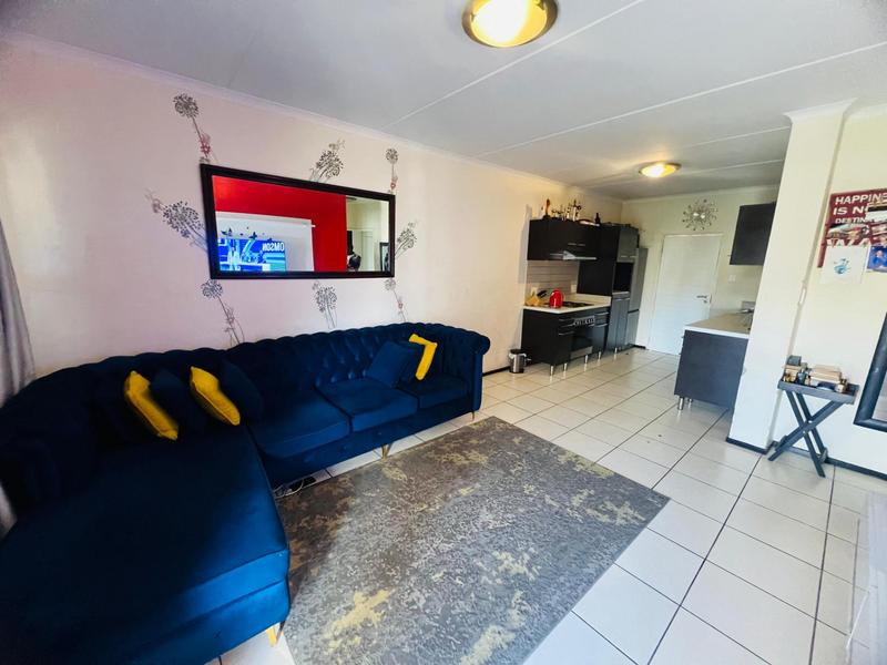 2 Bedroom Property for Sale in Oakdene Gauteng