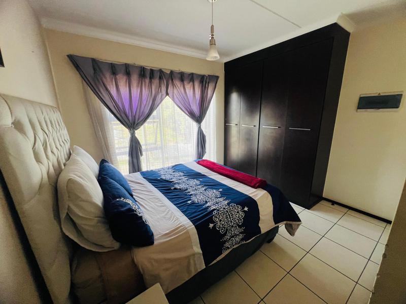 2 Bedroom Property for Sale in Oakdene Gauteng