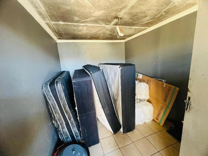 18 Bedroom Property for Sale in Kempton Park Gauteng